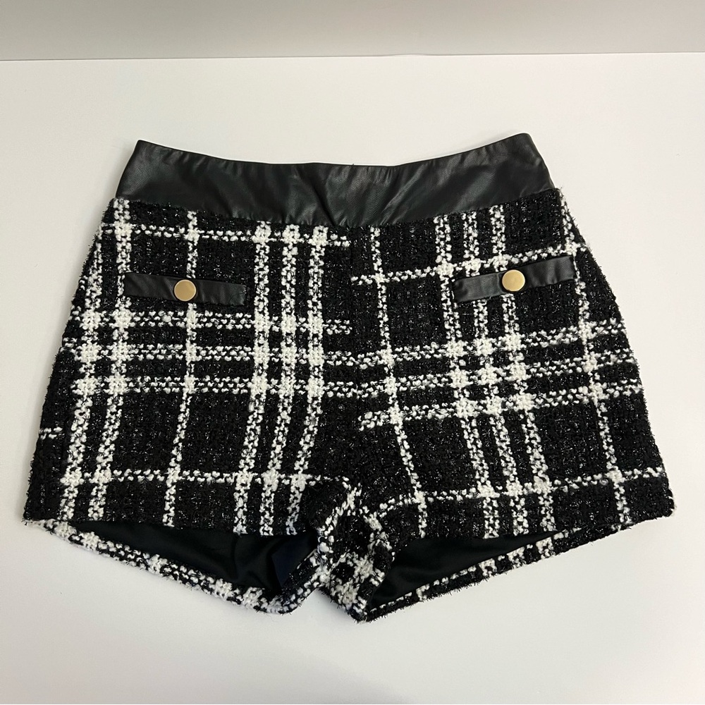 4 Pairs of Akira Shorts Size Small BUNDLE - Picture 9 of 15